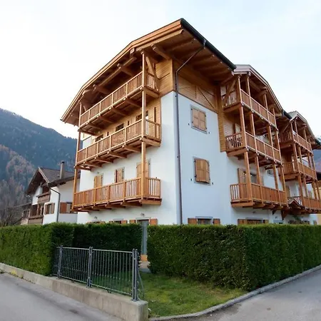 Lovely Apt In Val Rendena 6 Apartment